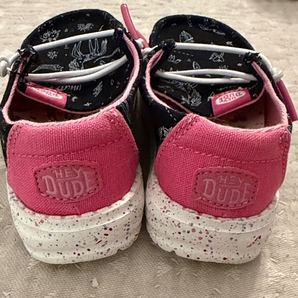 Hey Dude Wendy Unicorn Toddler Shoes size 6 - Picture 3 of 3